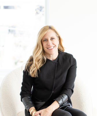 Portrait of CATHY ROSSANO, Realtor, Broker Associate